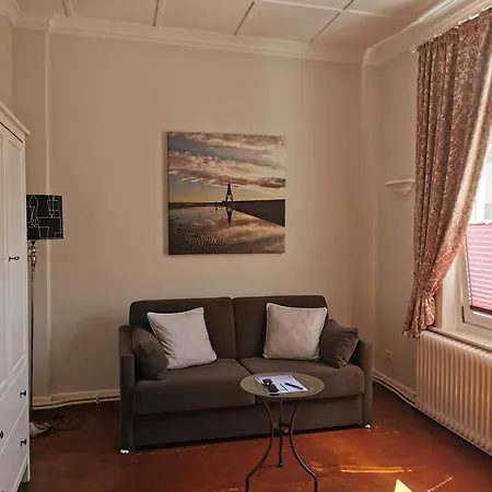 Haus Deichvoigt Гостевой дом